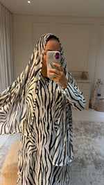 FAISA all in our zebra abaya