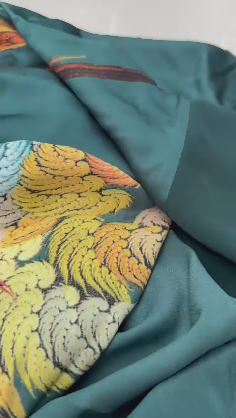 Green jumeira throw