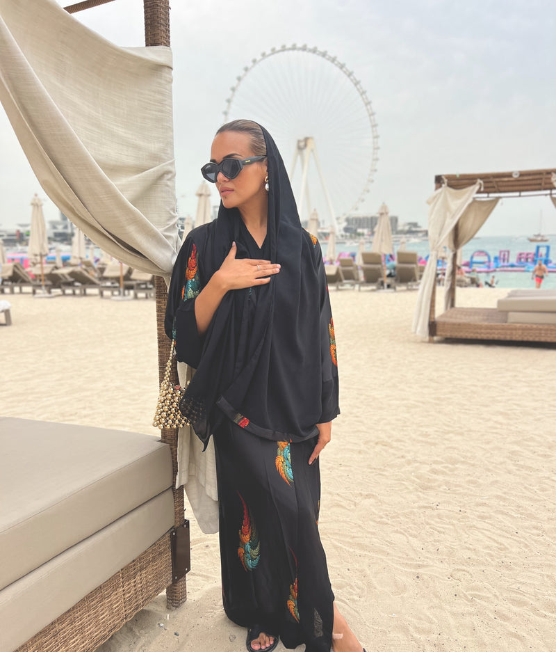 Jumeira throw
